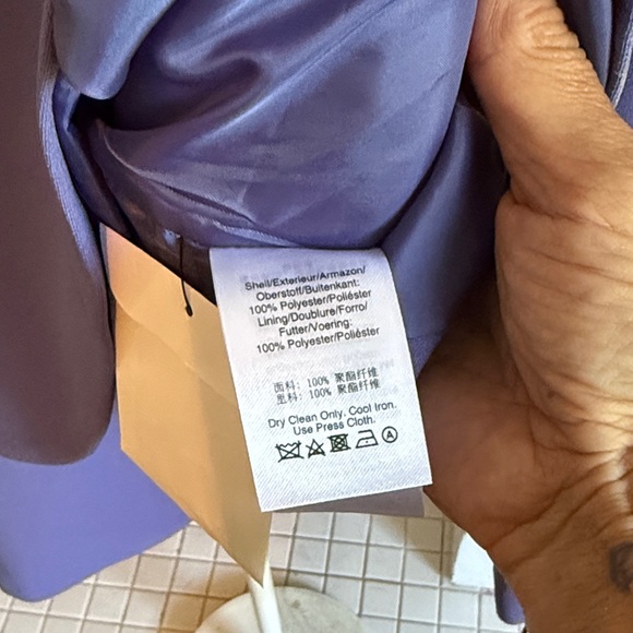 DKNY‎ one button blazer. NWT. Retail 129 - Picture 6 of 8